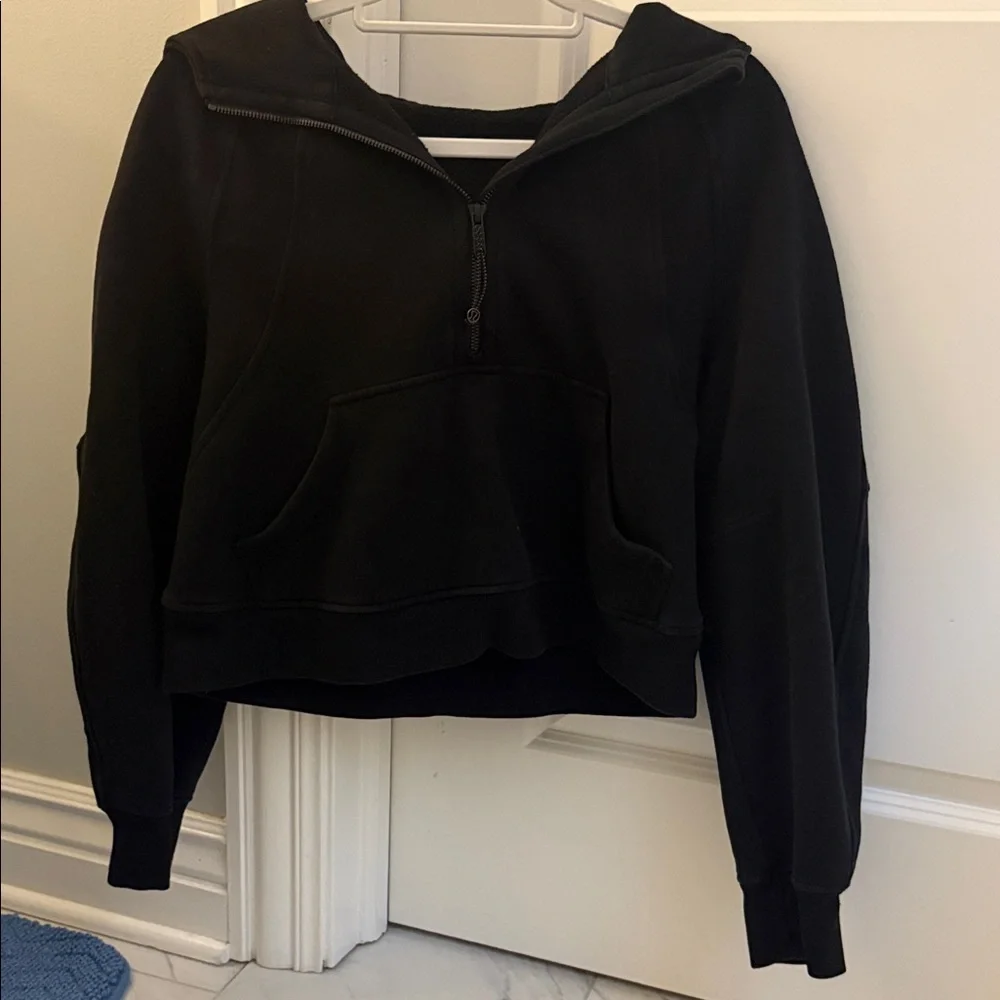 Black Lululemon Scuba Hoodie (women’s) - Picture 1 of 8